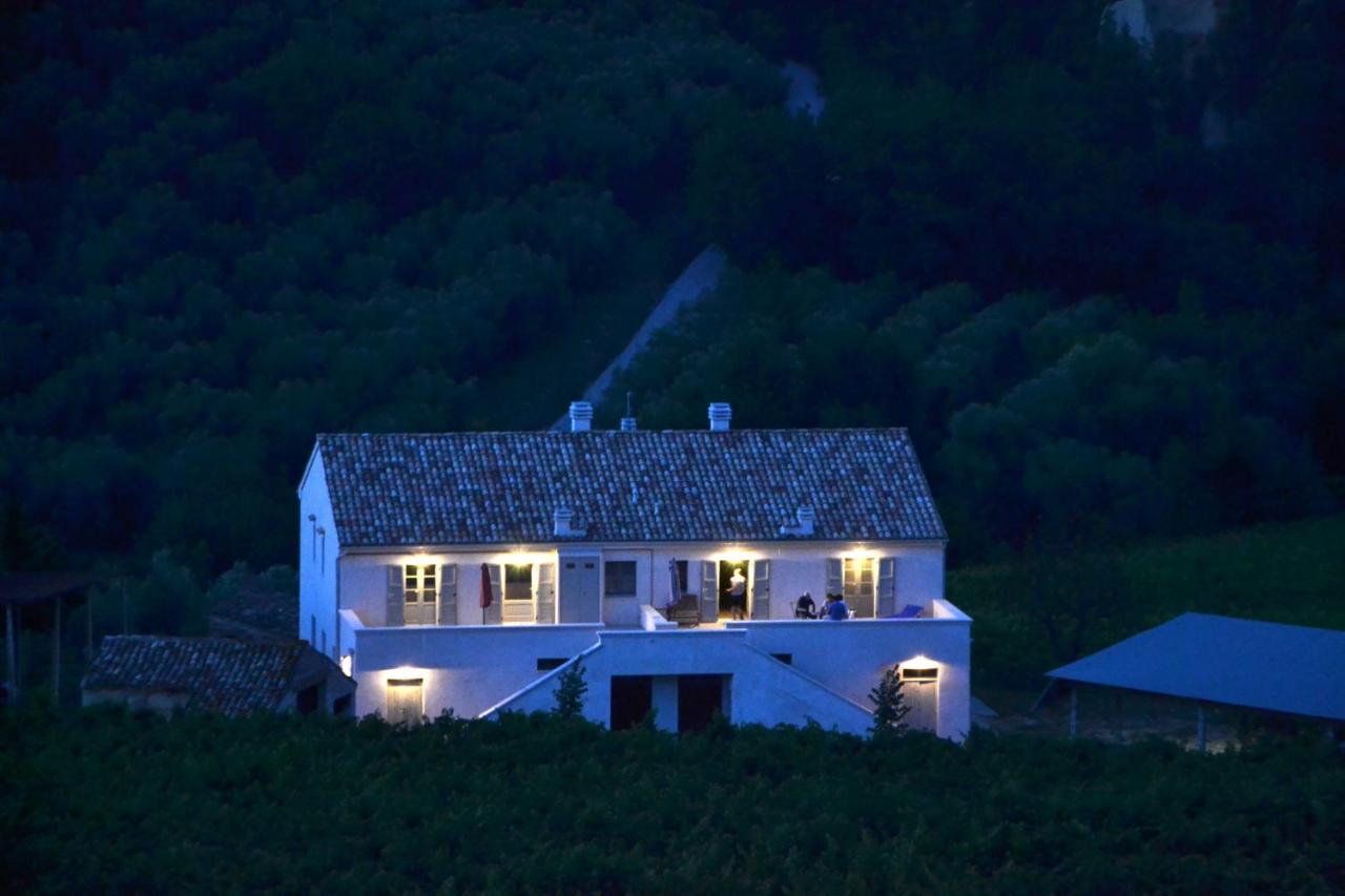B&B Casale Fonte Vecchia Monteprandone Buitenkant foto